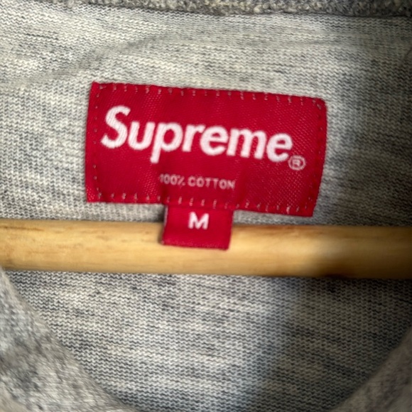 SUPREME HOODED SLEEVE STRIPE TOP GREY SIZE MEDIUM - Picture 2 of 4